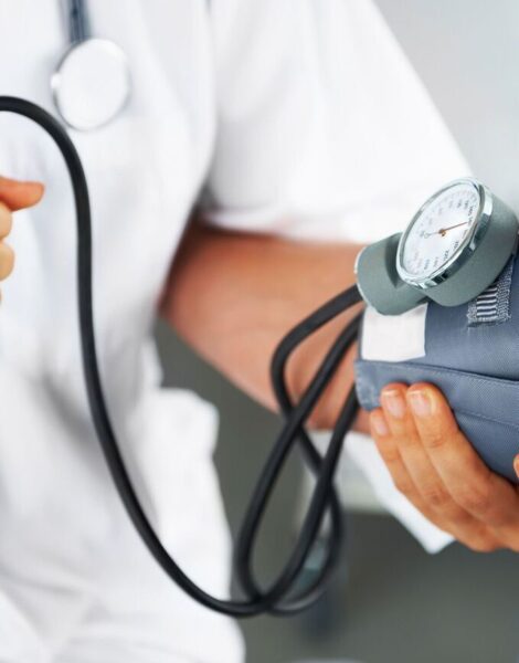 Hypertension artérielle et coronavirus _ le point sur les risques - Top Santé